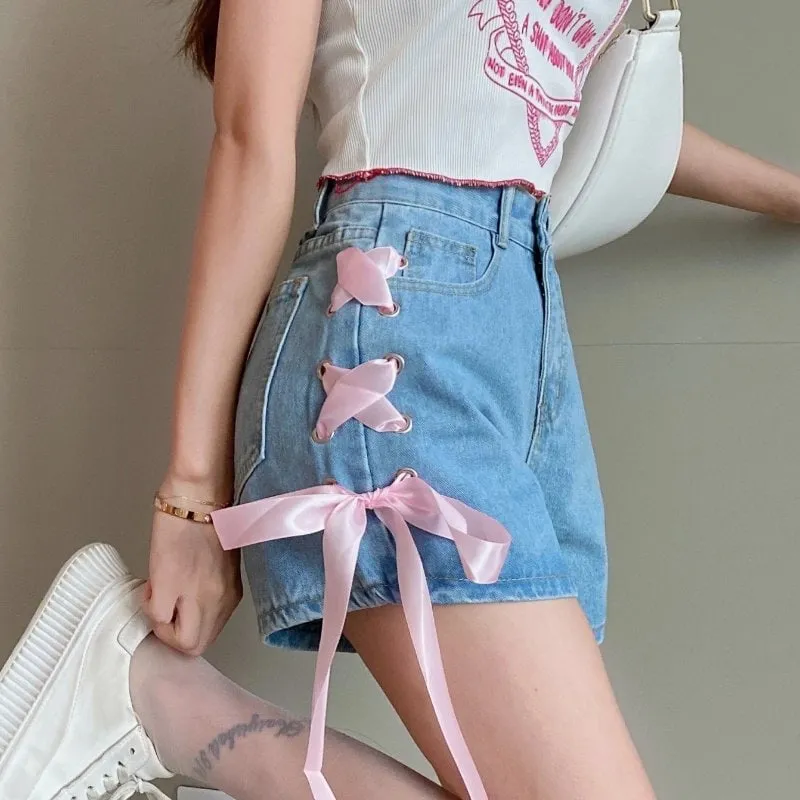 Vintage High-waisted Lacing-up Denim Shorts